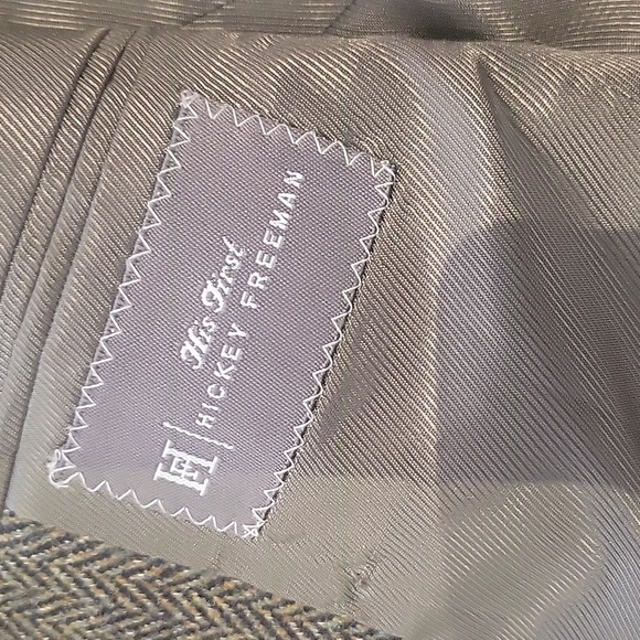 Hickey Freeman "His First" Lambswool blazer - Picture 7 of 11